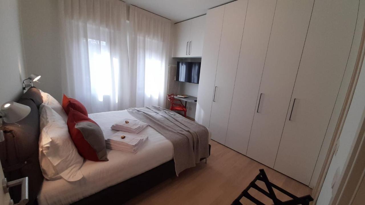 אלבה L'Appartamento Sul Corso מראה חיצוני תמונה